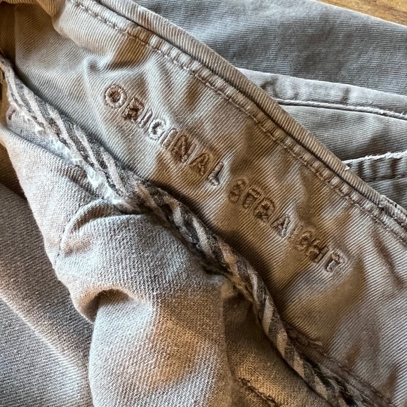 Men’s American Eagle Flex Original Straight Lived In Khaki Pants - Picture 8 of 11